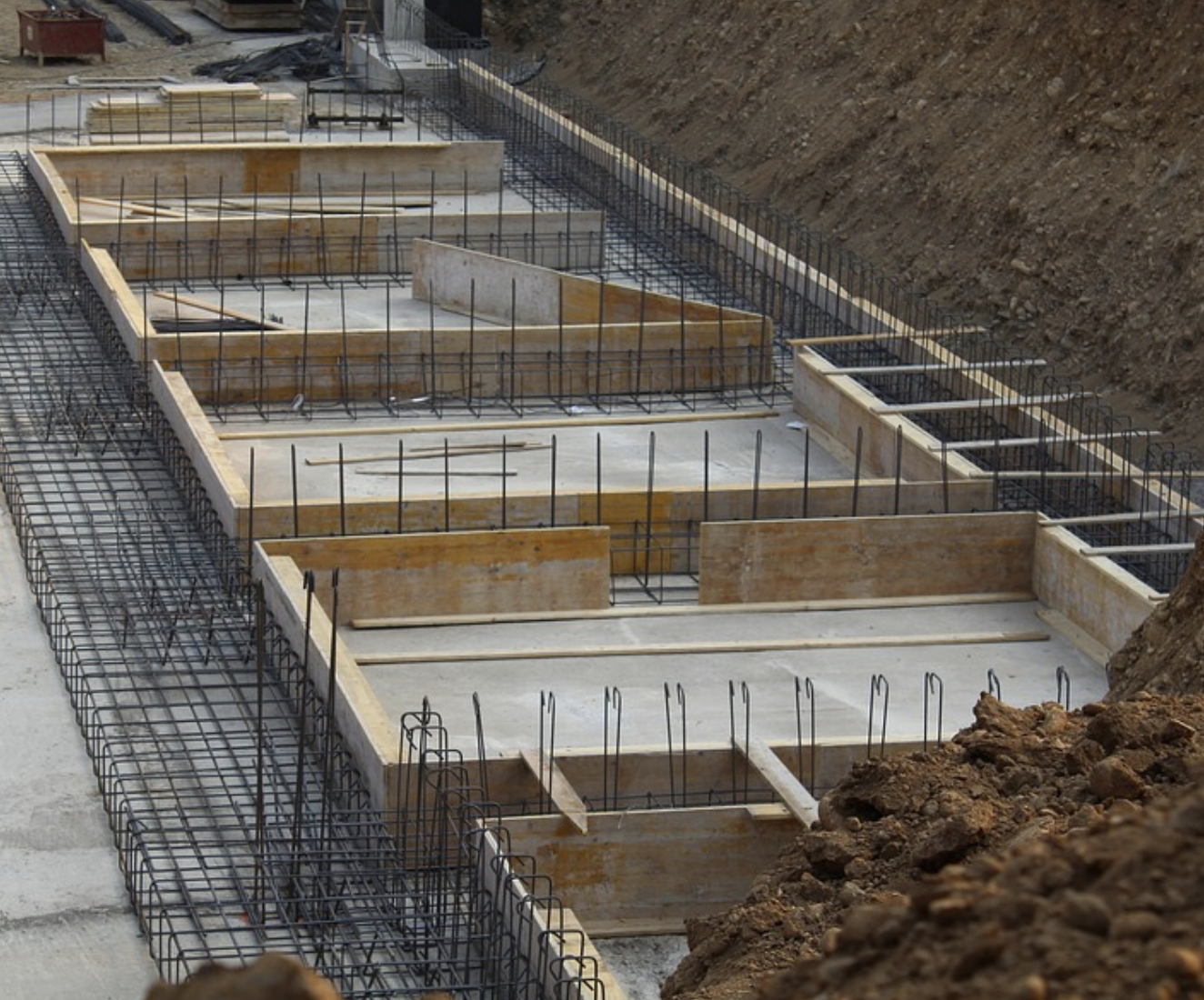 this is a picture of railroad ties retaining walls in Diamond Bar, CA